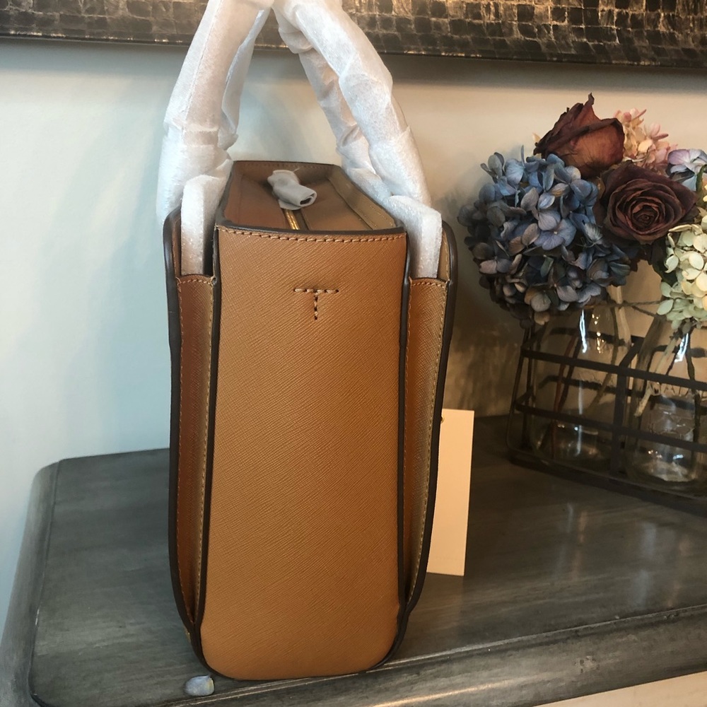 Tory Burch Emerson small zip tote - Picture 3 of 8